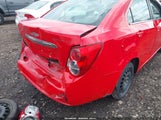 Chevrolet Sonic Lt Auto 1G1JC5SH7E4205643 снимка
