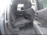 Toyota Tundra Grade 5.7L V8 5TFRY5F17AX092200 fotografie