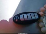 Nissan Rogue Sv 5N1AT2MT8JC851969 снимка