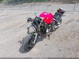 Suzuki Gsx600 F JS1GN79AX52100570 снимка