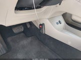 Toyota Prius Two JTDKN3DU2C1487371 снимка