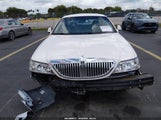 Lincoln Town Car Signature Limited 2LNBL8CV1AX750592 photo