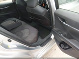 Toyota Camry Le 4T1B11HKXJU593986 photo