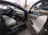 Chevrolet Malibu Fwd 1Lt 1G1ZD5ST3PF243706 fotografie