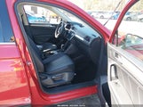 Volkswagen Tiguan 2.0T Se 3VV3B7AX6NM092619 снимка