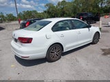 Volkswagen Jetta 1.4T Se/1.4T Wolfsburg Edition 3VWDB7AJ1JM213157 снимка