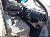 Toyota Tacoma Base V6 3TMLU4EN5DM106654 снимка