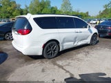 Chrysler Pacifica Touring L Plus 2C4RC1EG7JR358469 photo