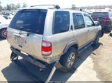 Nissan Pathfinder Le/Se/Xe JN8AR07S2XW372162 photo