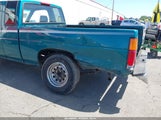 Nissan Truck King Cab Se/King Cab Xe 1N6HD16S3SC454120 снимка