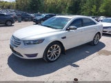 Ford Taurus Limited 1FAHP2J83JG131887 снимка