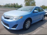 Toyota Camry Le 4T4BF1FK9CR163699 fotografie