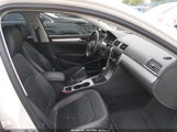Volkswagen Passat 2.5L Se 1VWBP7A30DC047732 снимка