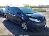 Toyota Sienna Xle V6 8 Passenger 5TDYK3DC2ES422827 fotografie