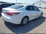 Toyota Camry Le 4T1B11HKXKU236843 photo