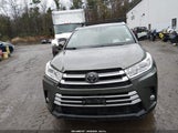 Toyota Highlander Xle 5TDJZRFH2JS871086 снимка