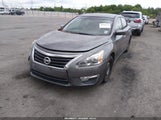 Nissan Altima 2.5 S 1N4AL3AP3FN303610 снимка