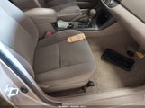 Toyota Camry Le 4T1BE32KX5U074015 снимка