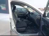 Nissan Rogue S 5N1AT2MV6KC830735 fotografie