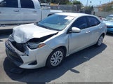 Toyota Corolla Le 5YFBURHE7JP808533 снимка