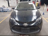 Toyota Corolla Le 5YFBURHEXHP732543 снимка