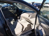 Toyota Corolla Le 2T1BU4EEXAC374180 fotografie