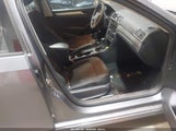 Volkswagen Passat 1.8T S 1VWAS7A39EC050883 снимка