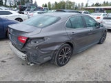 Toyota Camry Se 4T1B11HK1JU509568 fotografie
