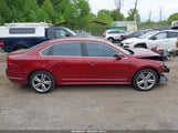 Volkswagen Passat 2.0L Tdi Sel Premium 1VWCV7A33FC031294 photo