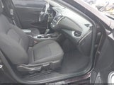 Chevrolet Malibu Fwd Rs 1G1ZG5ST4MF036972 fotografie