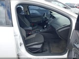 Ford Focus Se 1FADP3K2XEL317938 снимка