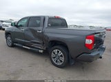 Toyota Tundra  5.7L V8 5TFAY5F11KX847372 снимка