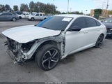 Honda Accord Sport 1HGCV1F33NA009588 снимка