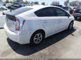 Toyota Prius Two JTDKN3DU3D5671051 снимка