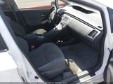 Toyota Prius Two JTDKN3DU3D5671051 снимка