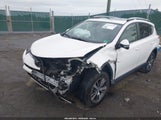 Toyota Rav4 Xle JTMRFREV4JJ727166 снимка