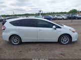 Toyota Prius V Two JTDZN3EU6FJ037661 снимка