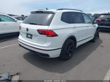 Volkswagen Tiguan 2.0T Se R-Line Black 3VVCB7AX0RM156479 photo
