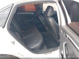 Volkswagen Passat 1.8T R-Line 1VWDT7A35HC060745 fotografie