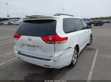 Toyota Sienna Le V6 5TDKK3DC6BS145973 снимка