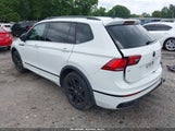 Volkswagen Tiguan 2.0T Se R-Line Black 3VVCB7AX7NM006573 photo