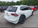 Volkswagen Tiguan 2.0T Se R-Line Black 3VVCB7AX7NM006573 снимка