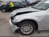 Chrysler 300 Touring/Signature Series/Executive Series 2C3CA5CV2AH326656 снимка