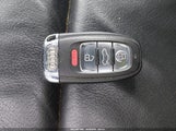 Audi Q5 2.0T Premium WA1LFAFP5BA070154 снимка