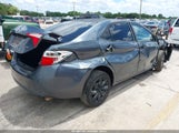 Toyota Corolla Le 2T1BURHE1EC063347 fotografie