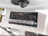 Toyota Corolla Le Plus 5YFBURHE2EP048288 снимка
