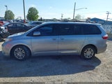 Toyota Sienna Xle Premium 8 Passenger 5TDYK3DC2FS562491 photo