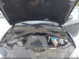 Audi Q5 2.0T Premium WA1LFAFPXBA082560 снимка