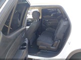 Chevrolet Traverse Ls 1GNERFKW9JJ256740 снимка