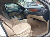 Chevrolet Suburban  Lt 1GNFC16088R124126 снимка